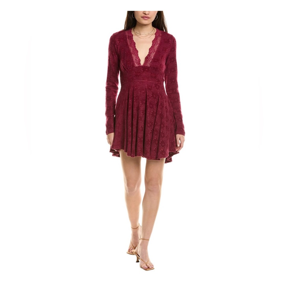 Women's Burgundy Lace-Trim V-Neck Long Sleeve Dress